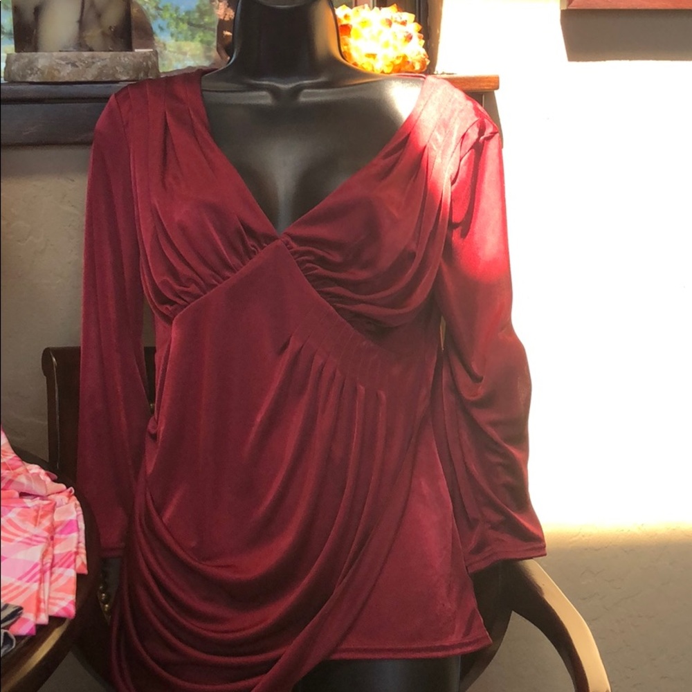 Beautiful Bordeaux lightweight blouse brand new